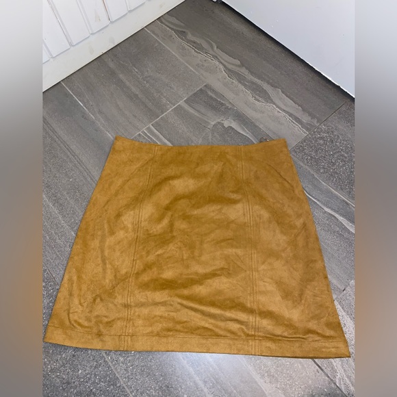 Esprit Suede Tan Brown 70s style skirt - Picture 3 of 8
